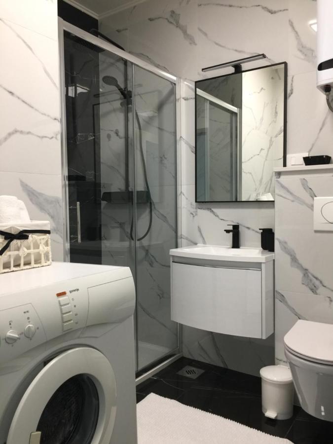 Studio Apartment Vanda Umag Exterior foto