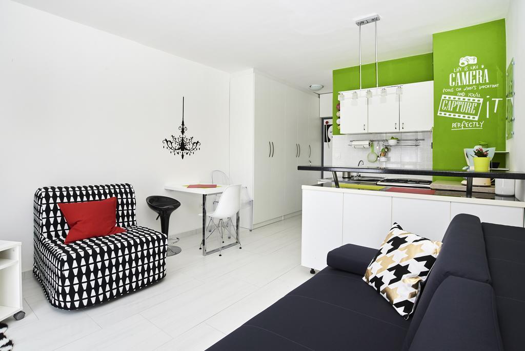 Studio Apartment Vanda Umag Exterior foto
